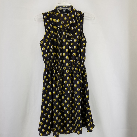 FOREVER 21 XXI Sleeveless Pleated Dress - Picture 1 of 14